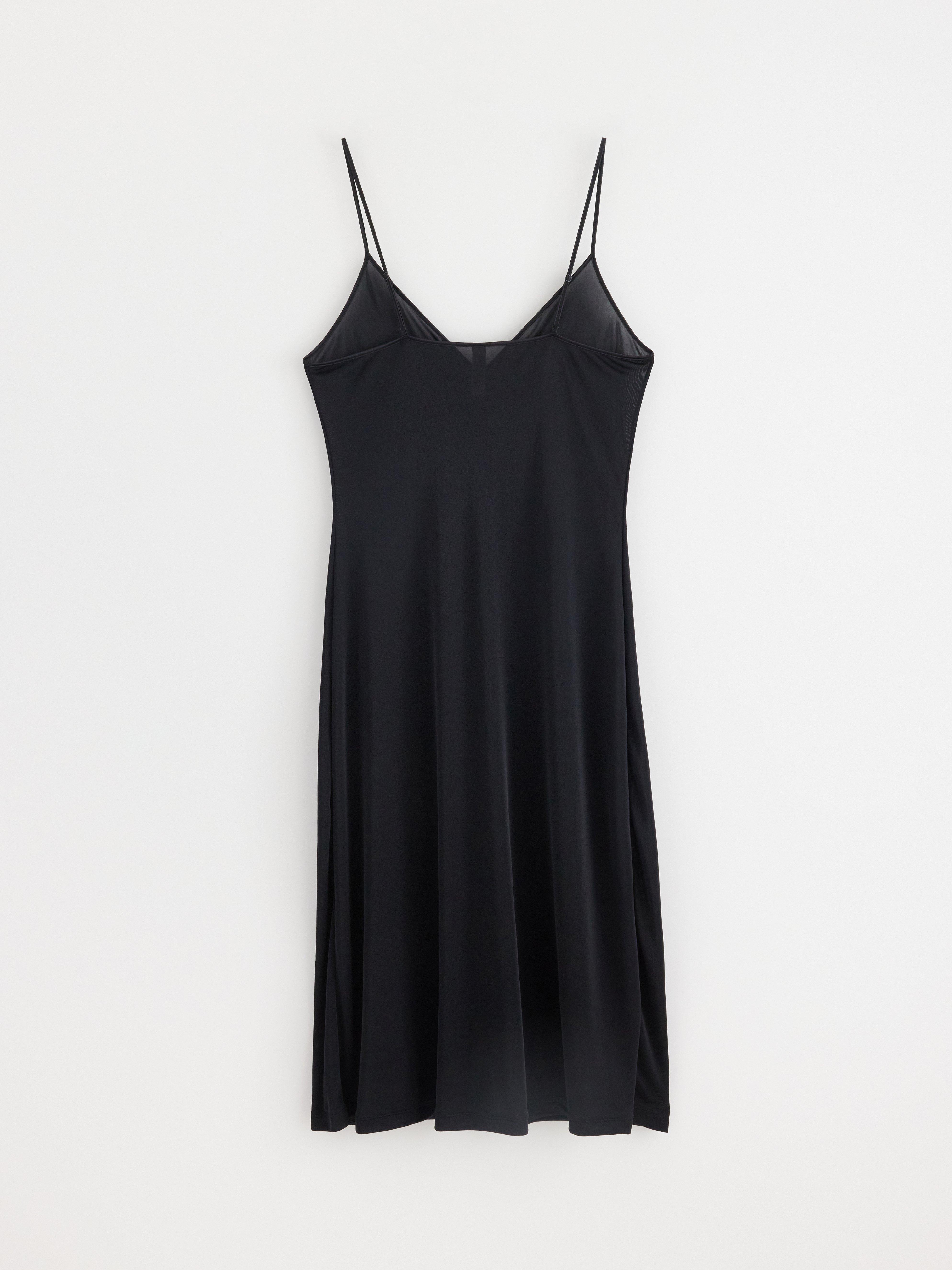Slip Black