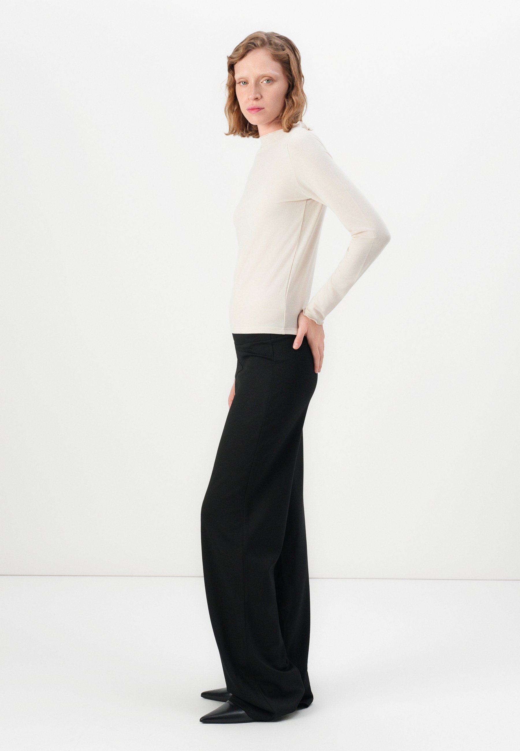 SOLO SU PAGINA LIFE WIDE PANT - Pantaloni - neri