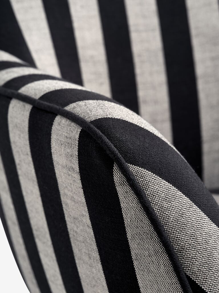 SIMESTED Kreslo SIMESTED, čierne a béžové pruhy