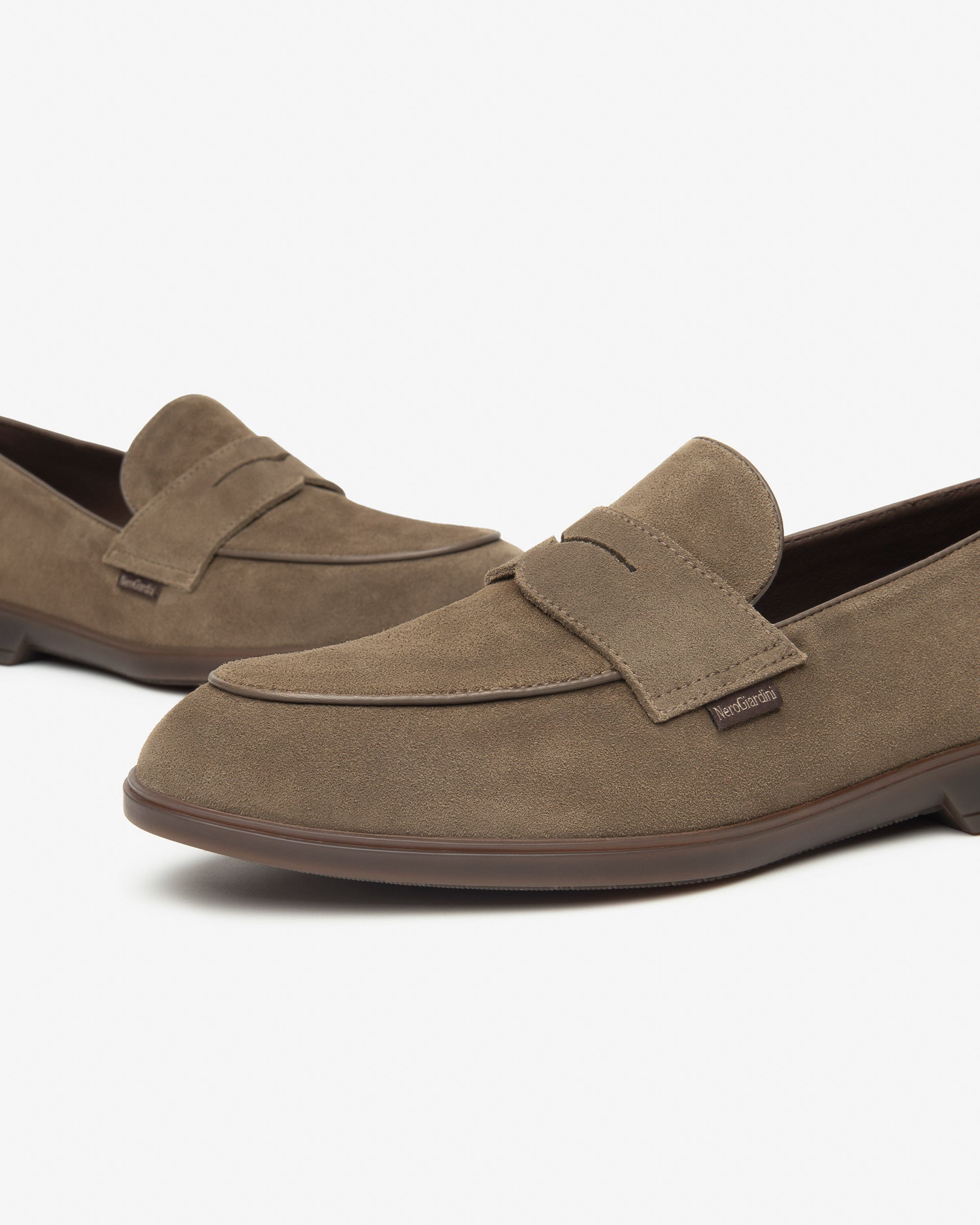  Mocassins en daim pour hommes