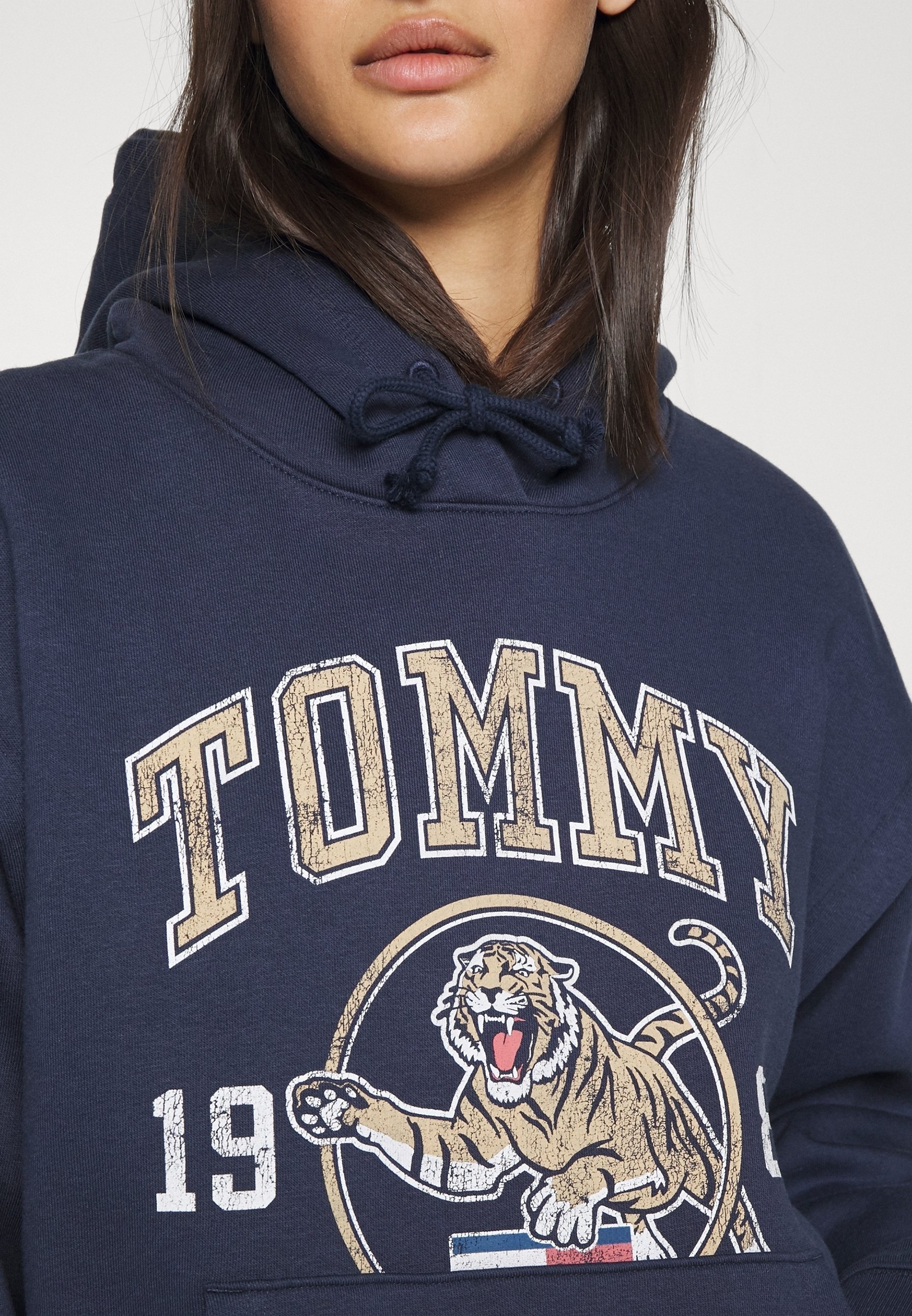 Felpa con cappuccio Tommy Jeans - blu scuro