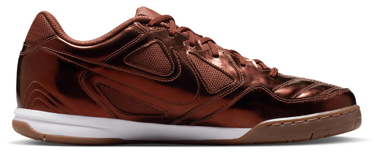 Nike Gato