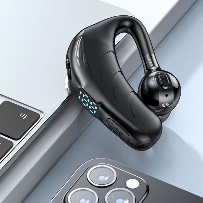 Auriculares Bluetooth, pantalla LED, sonido de alta definición, resistentes al agua, carga USB, batería de larga duración, portátiles, color negro.