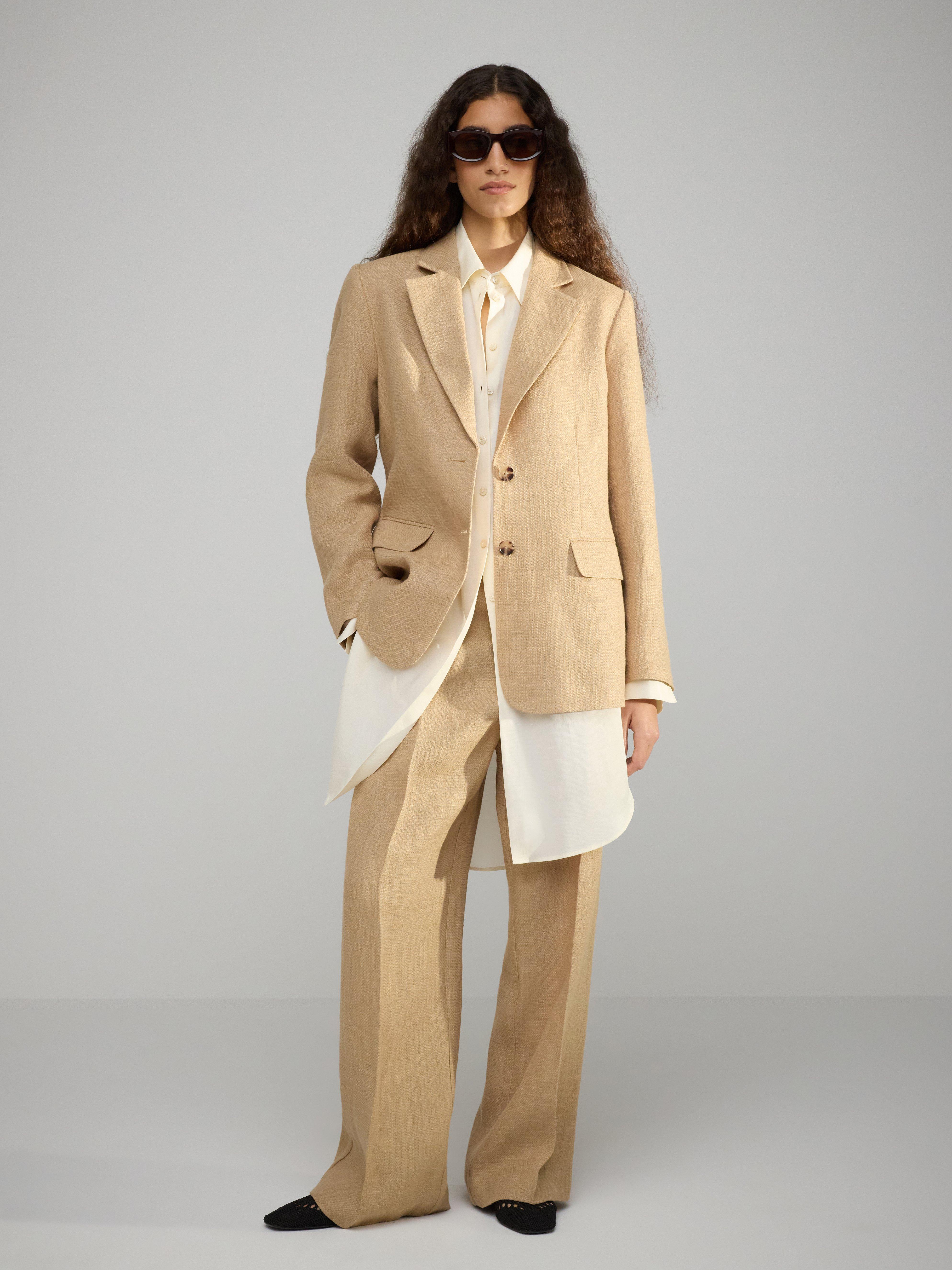 Byxor i linneblandning Light dusty Beige