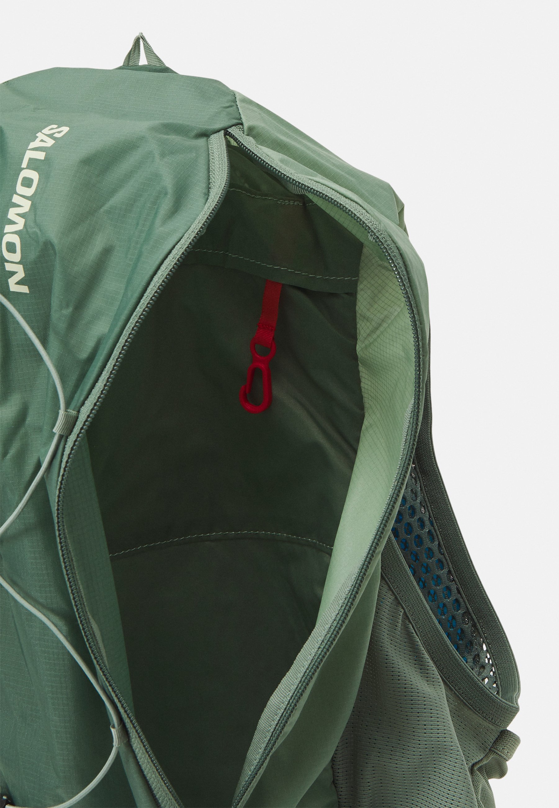 Salomon ACTIVE SKIN 8 SET UNISEX - Hidratáló hátizsák - babérkoszorú/liliomlevél/aloe vera színben