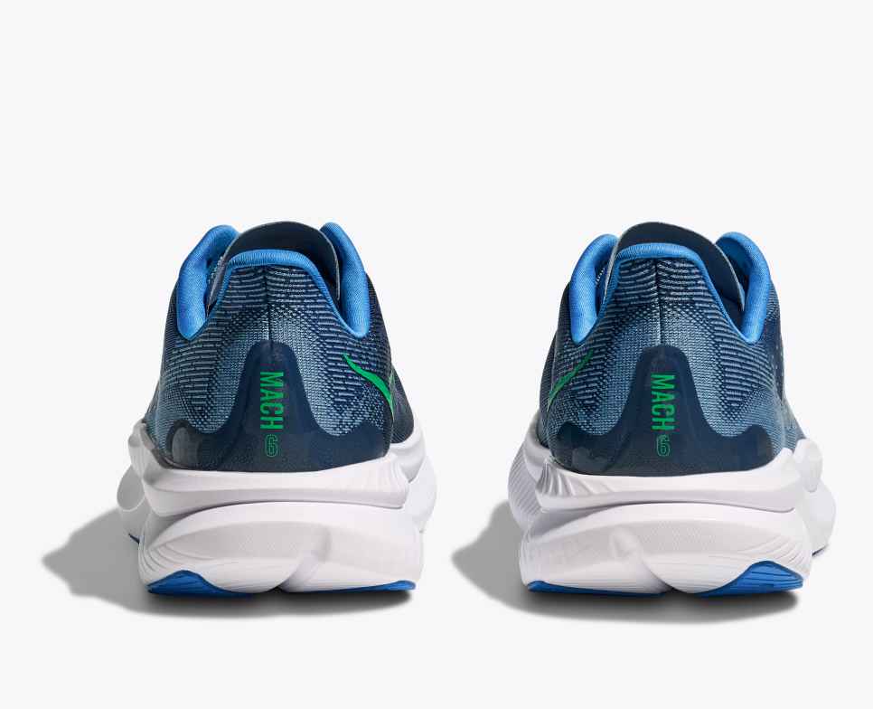 HOKA Mach 6 stortbui / onweerswolk