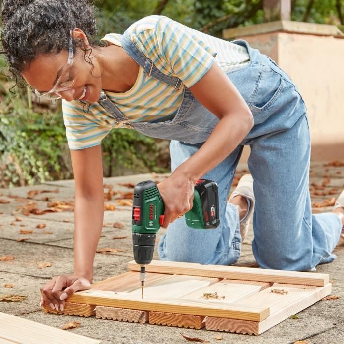 Taladro atornillador inalámbrico EasyDrill 18V-40 (2 x 1,5 Ah) + AL18V-20 en maletín de transporte