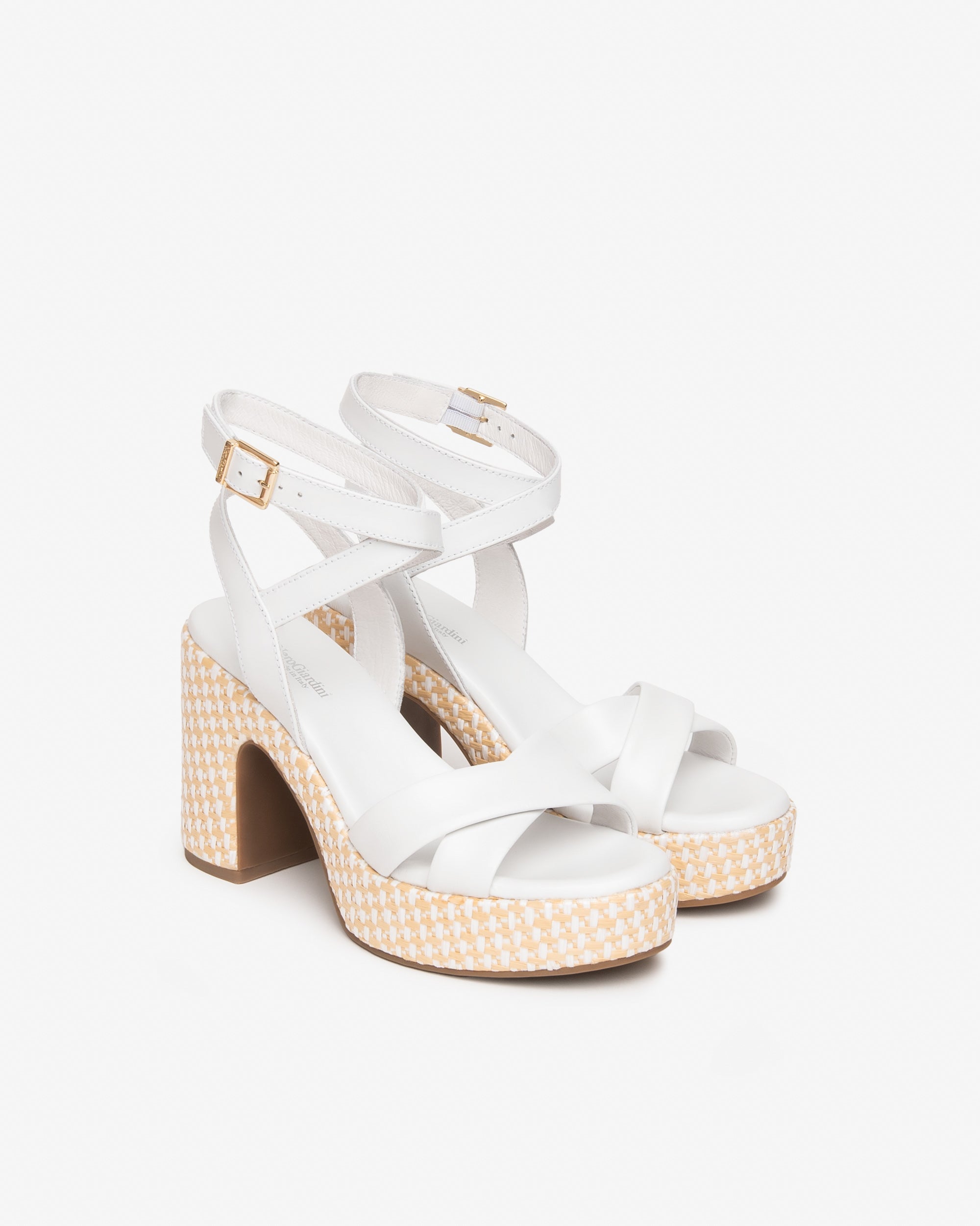  Sandales en cuir pour femmes