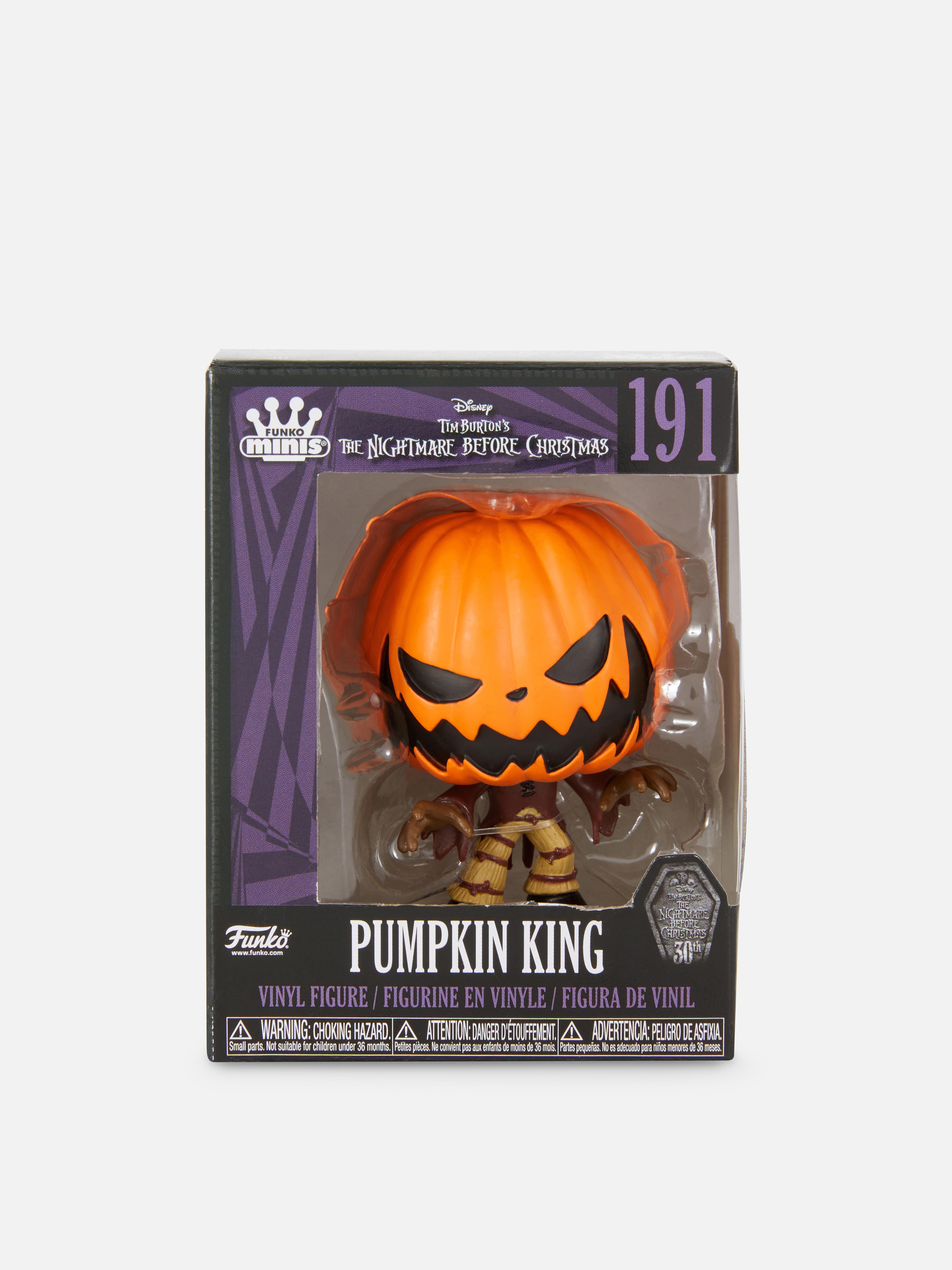 Figurină Funko Minis Disney Coșmarul dinaintea Crăciunului. O figurină Regele Dovleac într-un ambalaj cadou înfricoșător.