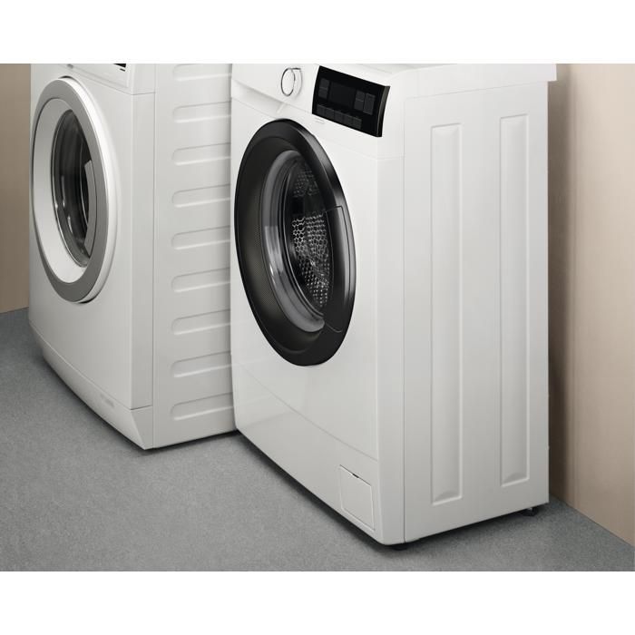 Lavadora Electrolux PerfectCare 600 de 6 kg, delgada, de carga frontal, independiente, EW6S1064NA, Clase A