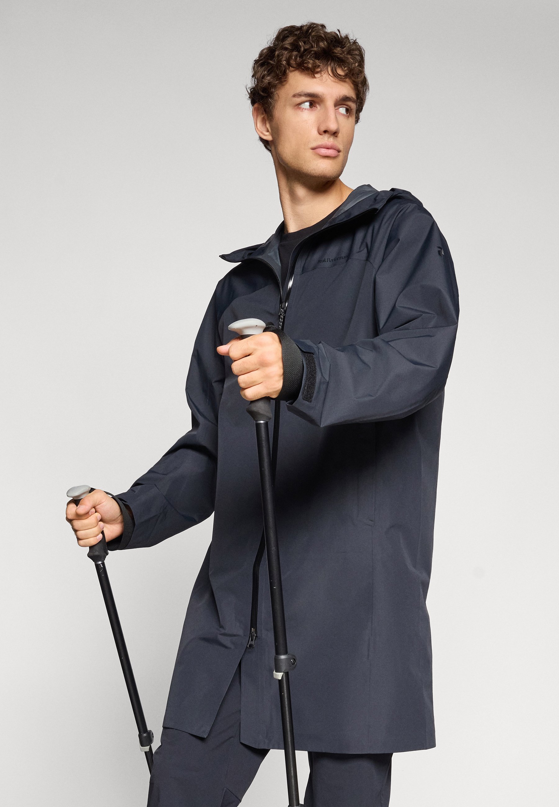 Peak Performance TREELINE PARKA - Waterdichte jas - zwart