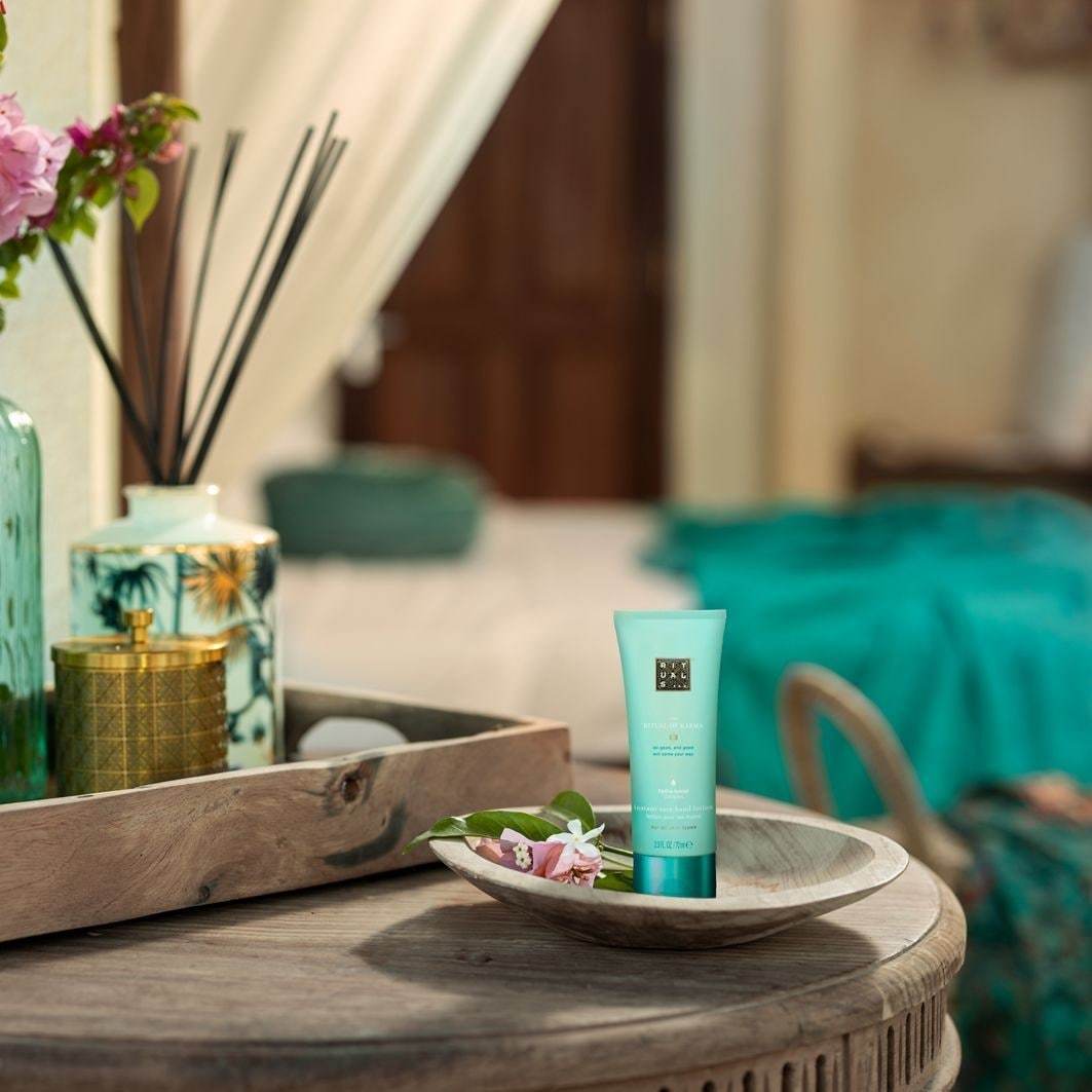 Telové mlieko na ruky Rituals – Okamžitá starostlivosť Rituals of Karma – 70 ml