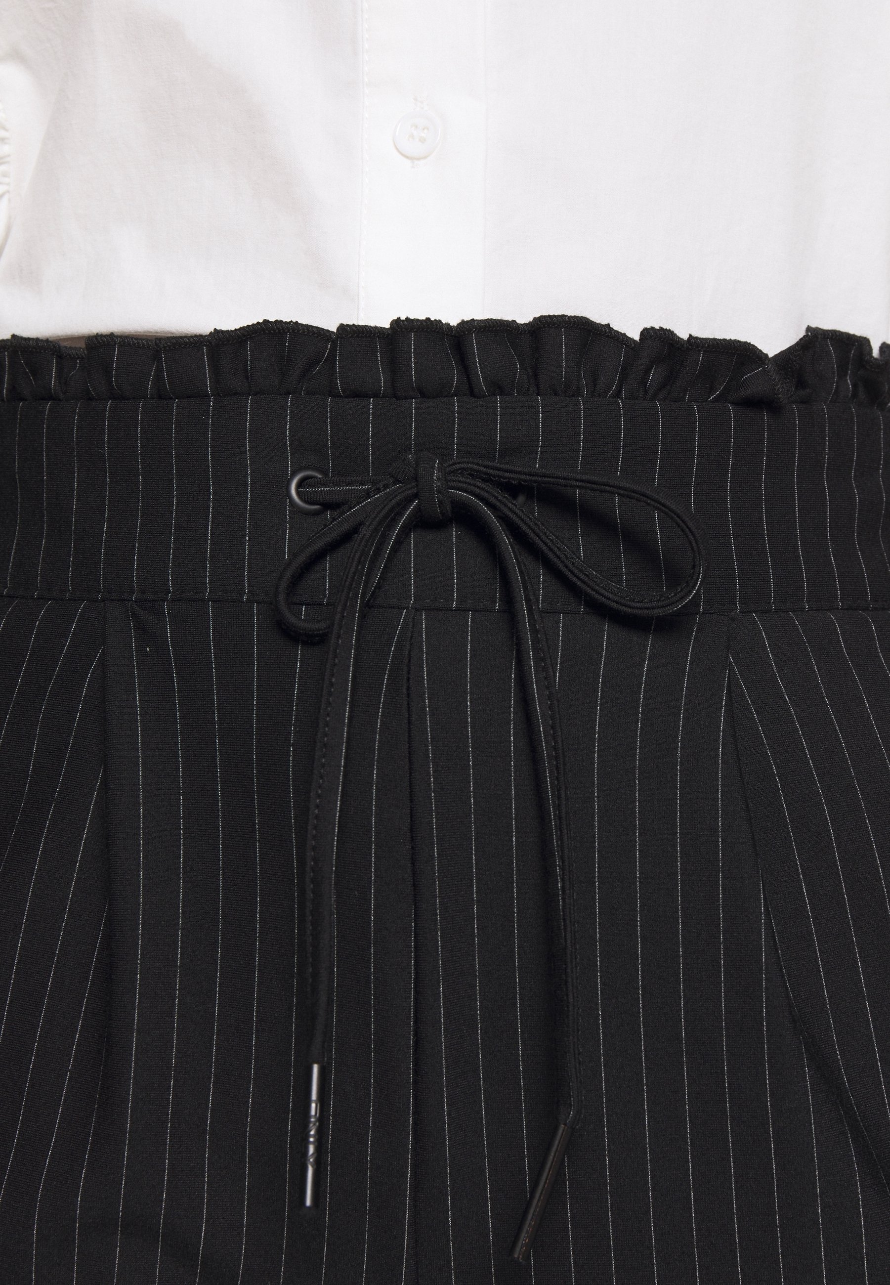 ONLY Petite Broek - zwart