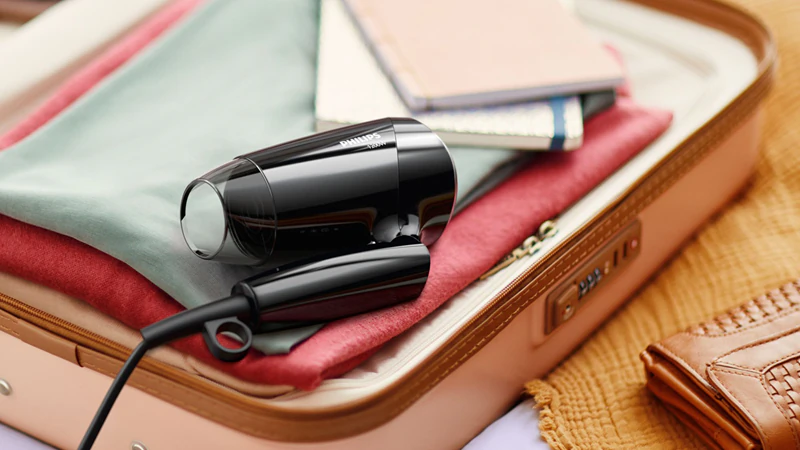 Secador de cabelo de viagem Philips Essential Care BHC010/10
