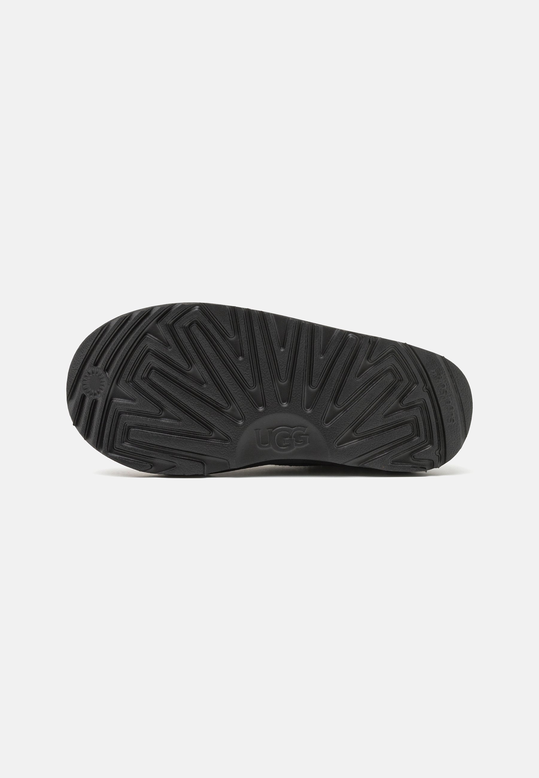 UGG TASMAN II UNISEX - Sussid - mustad