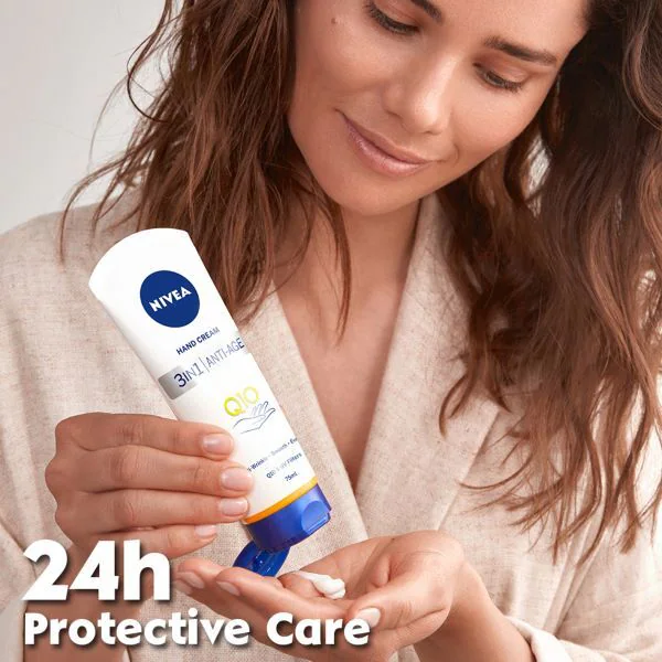 NIVEA Q10 3 viename rankų kremas nuo senėjimo 75 ml