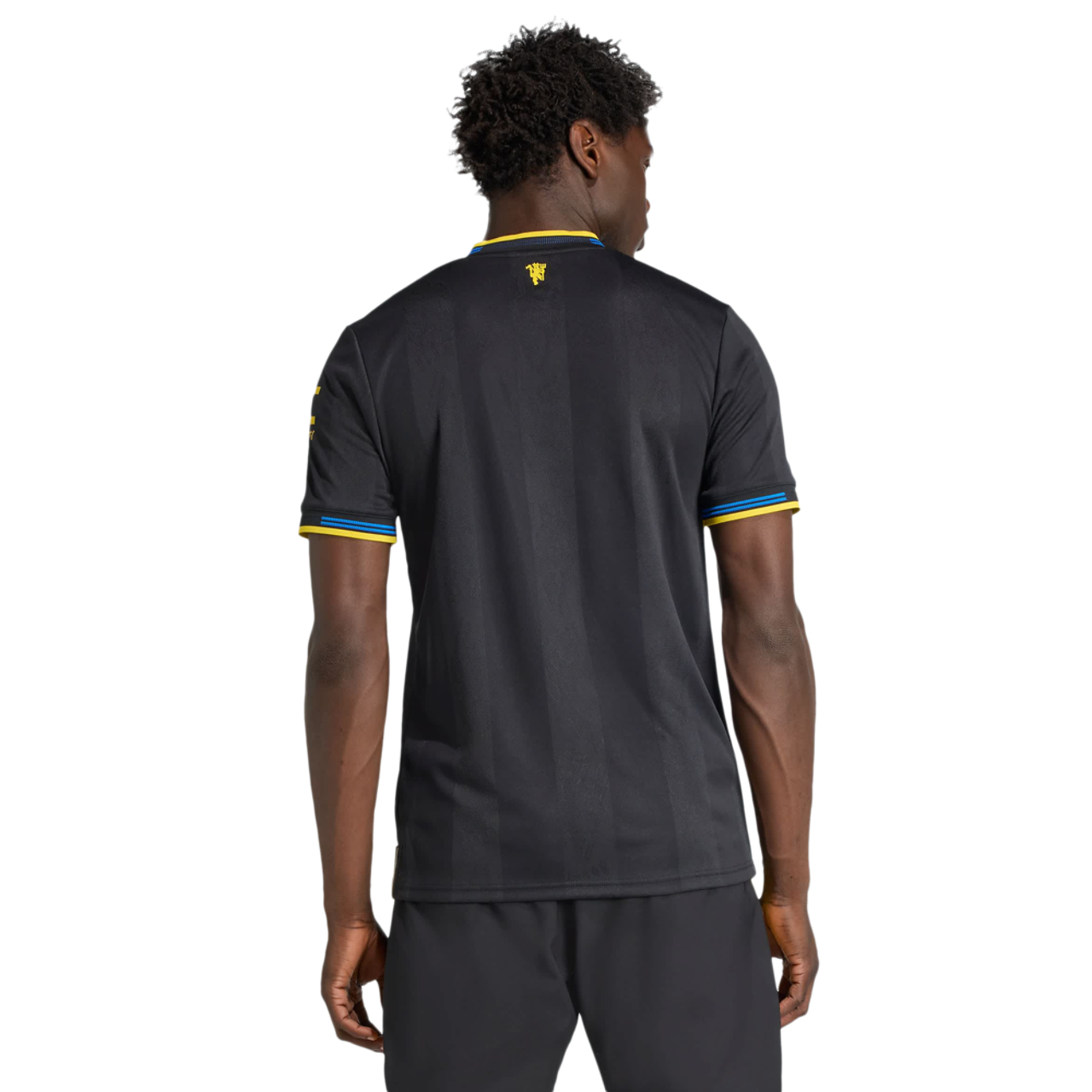 adidas Manchester Unitedin aito pelipaita 25/26