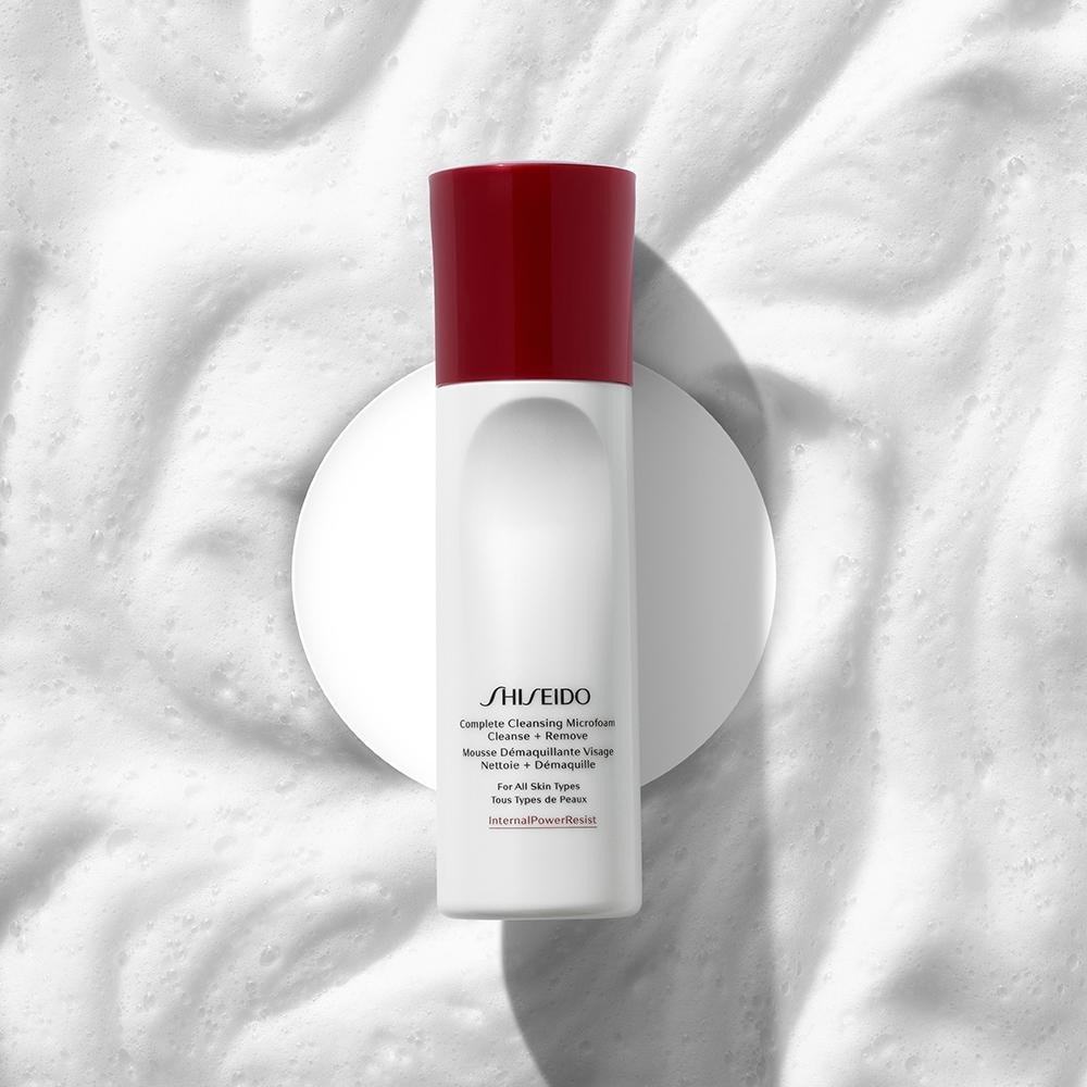Shiseido čistilna mikropena za odstranjevanje ličil - 180 g