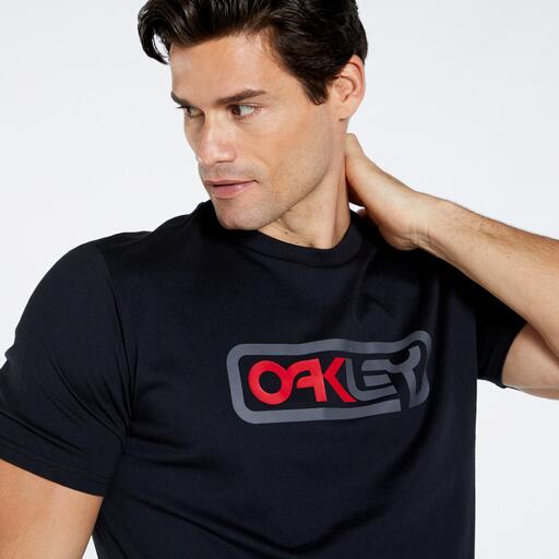 Oakley Κλειδωμένο