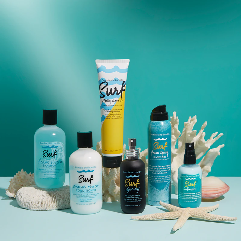 Spray modelador Bumble and bumble Surf Spray para um efeito praiano