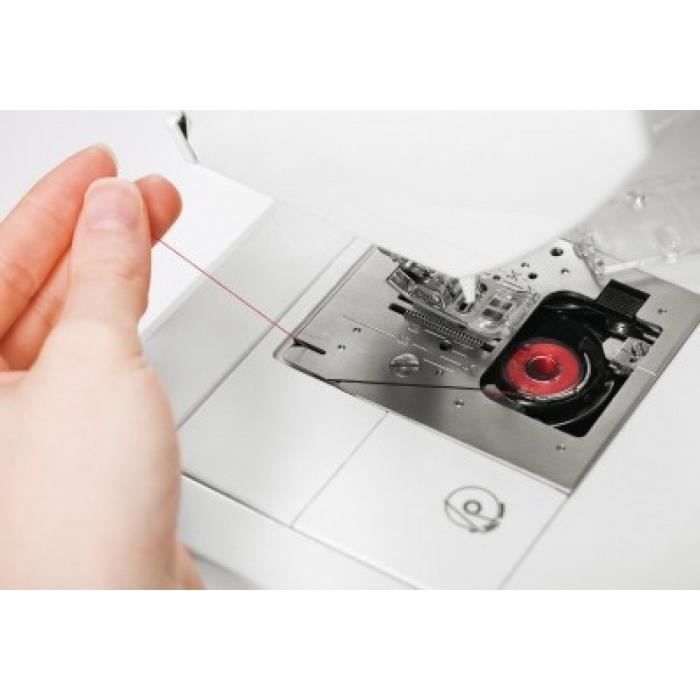 Sewing machine - Singer - Confidence 7465 - 50 stitches - LED display - Assisted needle threader