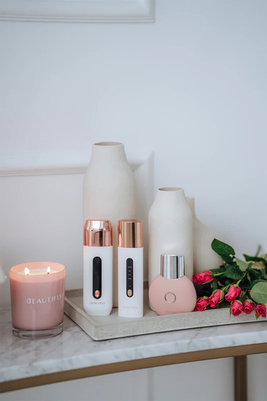 „Beautifly B-Scrub Pro Slim“ daugiafunkcinė ultragarsinė mentelė