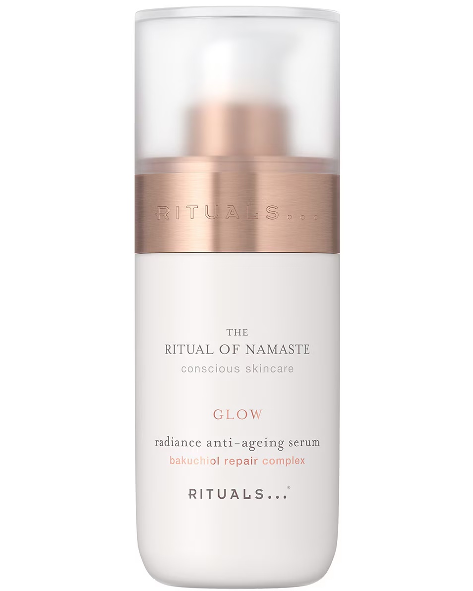 RITUALURI RITUALUL LUI NAMASTE SER ANTI-ÎMBĂTRÂNIRE