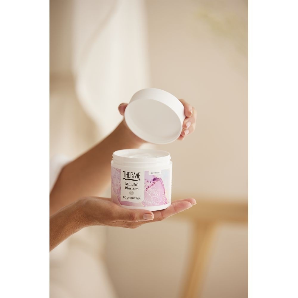 THERME Mindful Blossom puter za tijelo - 225 g