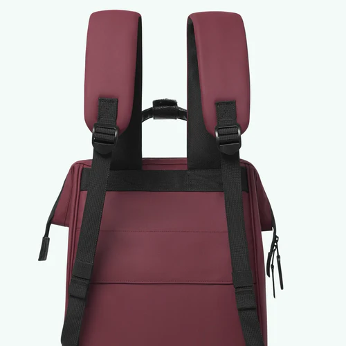Cabaia Kassala Adventurer Mittelgroßer Rucksack, Burgunderrot