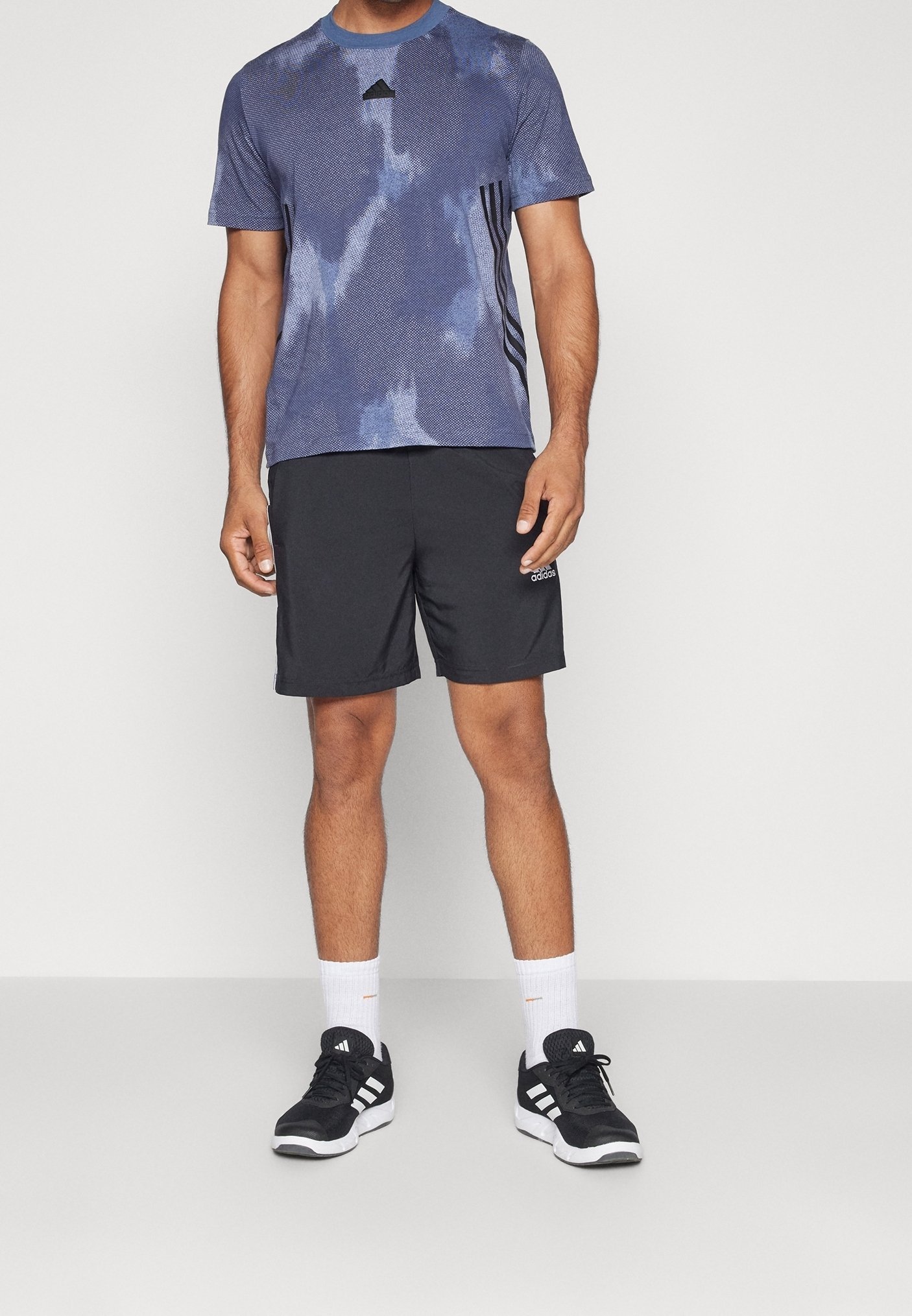 adidas Sportswear Print-T-Shirt – Dunkelblau