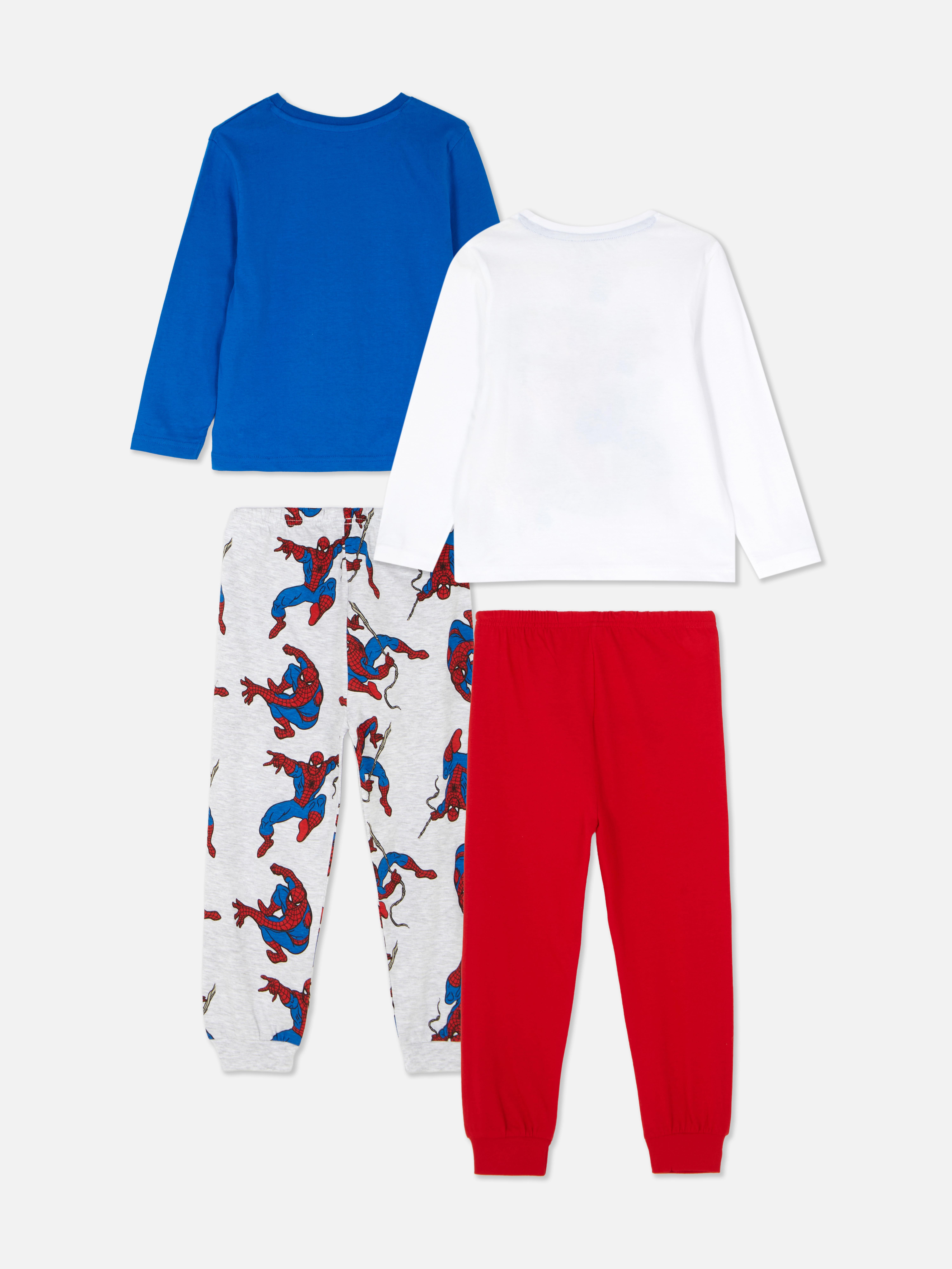 Pijamale Marvel cu imprimeu Spider-Man, set de 2 Dormitul ca un supererou începe cu acest set de două pijamale Marvel