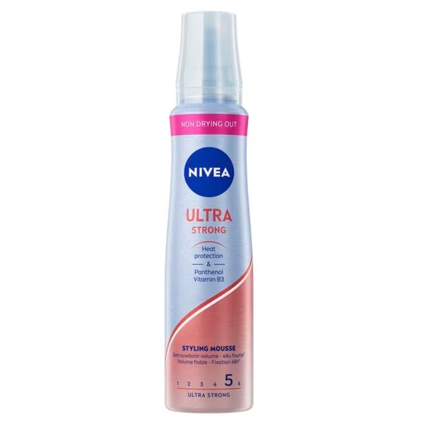NIVEA Hold 5 Ultra Strong formavimo putos plaukams<br>150ml