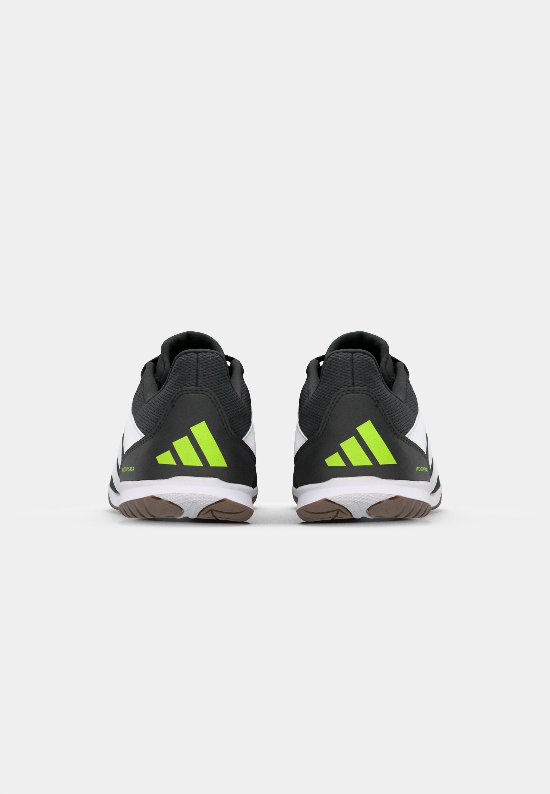 adidas Performance PREDATOR CLUB IN SALA - Scarpe da calcetto indoor - nero/bianco/limone lucido