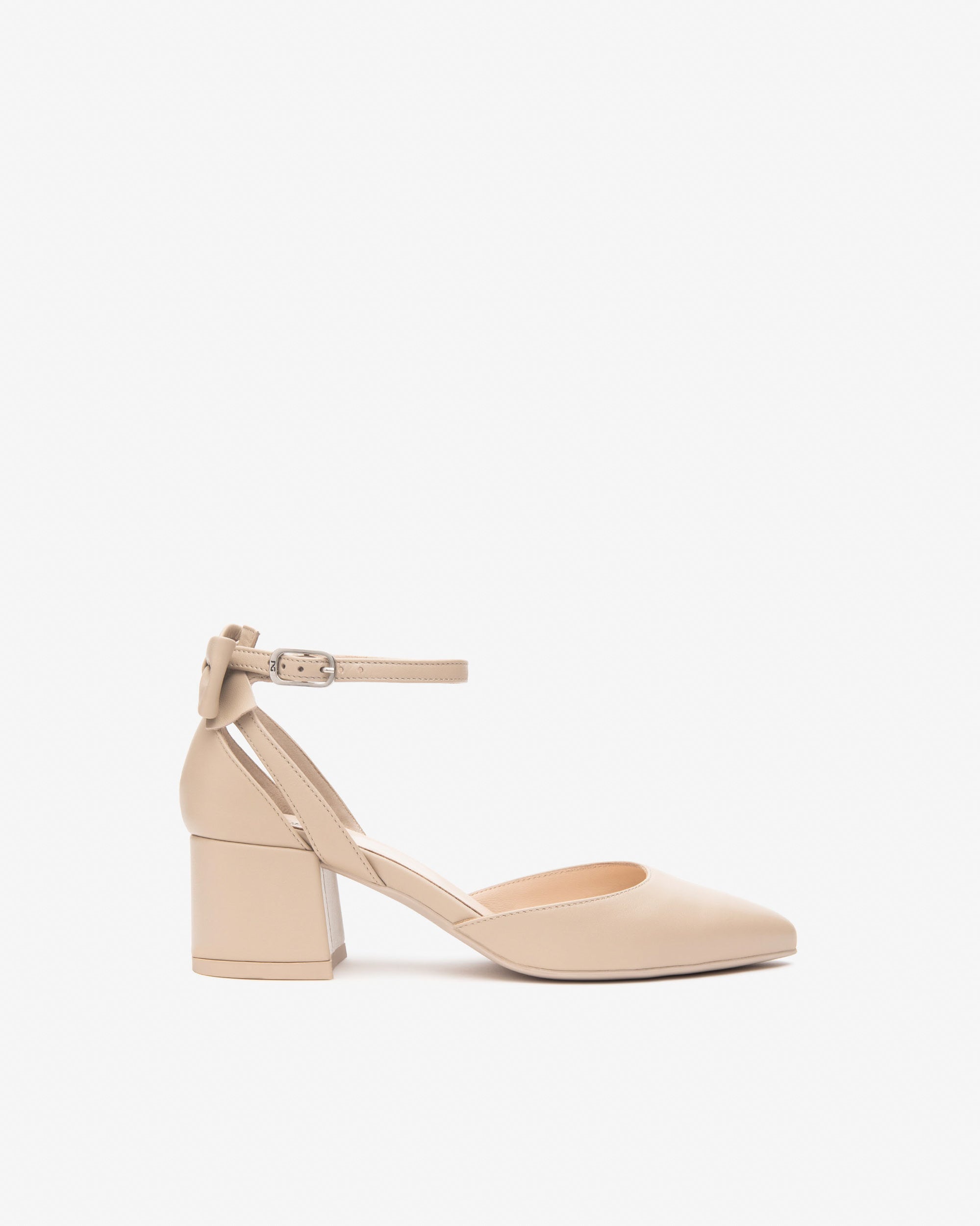  Damen-Pumps aus Leder