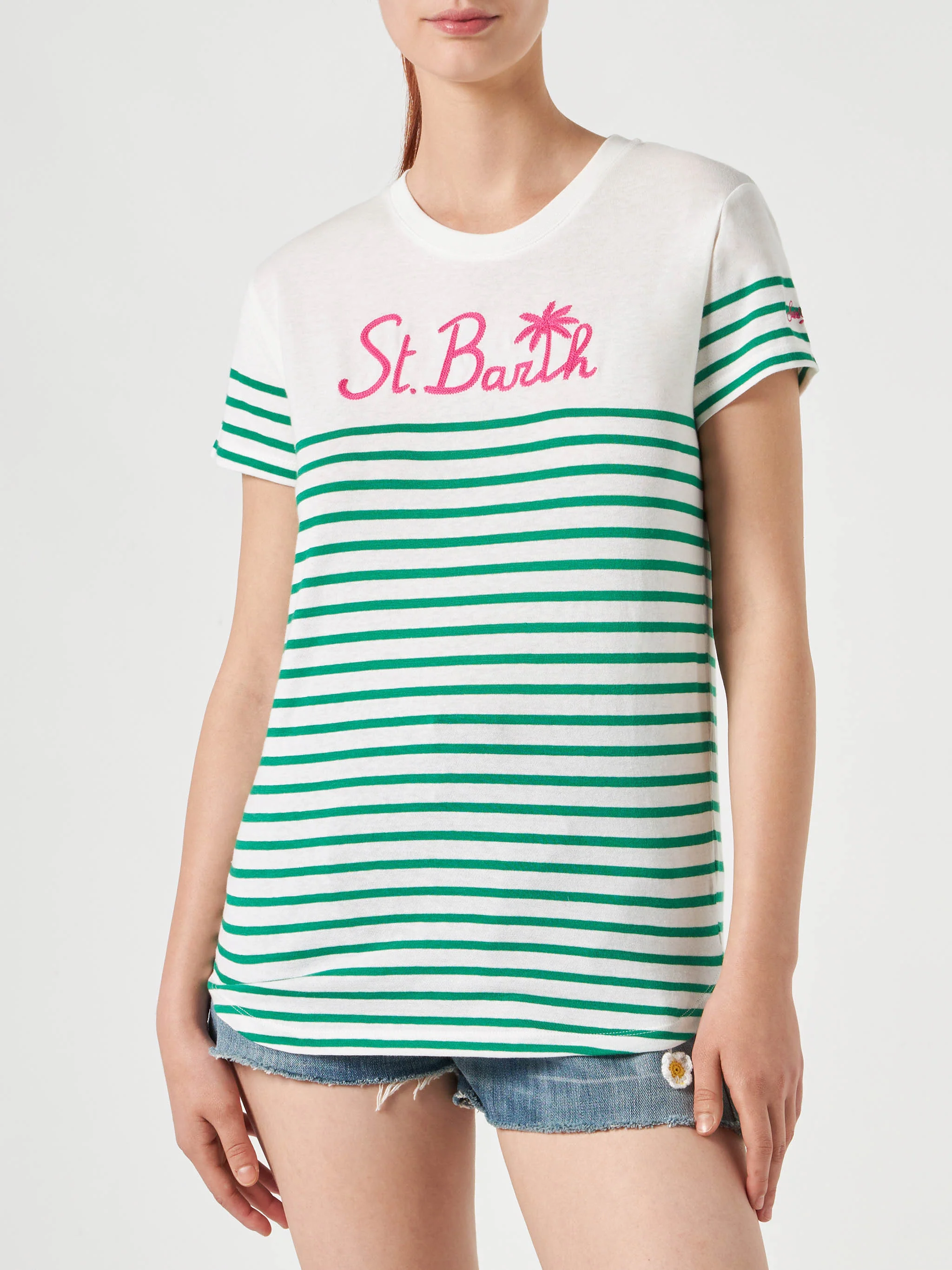 Groen gestreept katoenen T-shirt met St. Patrick's Day-borduurwerk. Barth