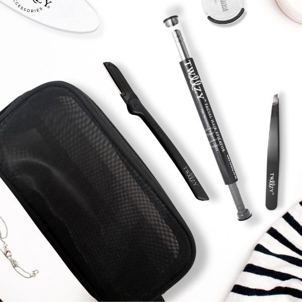 Tweezy No-Fuzz Kit Epilierer Pinzette Dermaplaner Kosmetiktasche