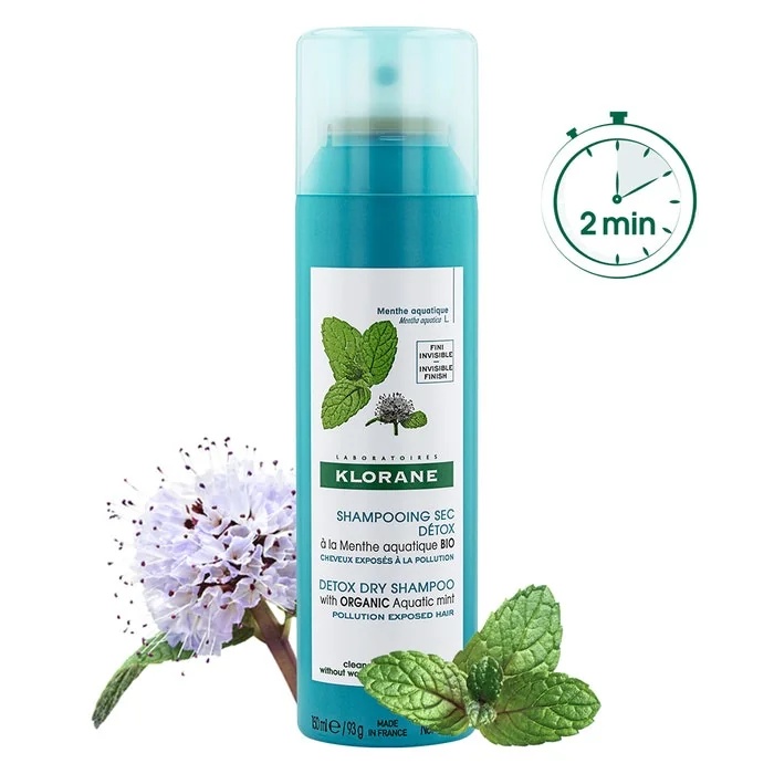 KLORANE Droogshampoo met biologische watermunt 150 ml. Beschermt tegen vervuiling en ontgift.
