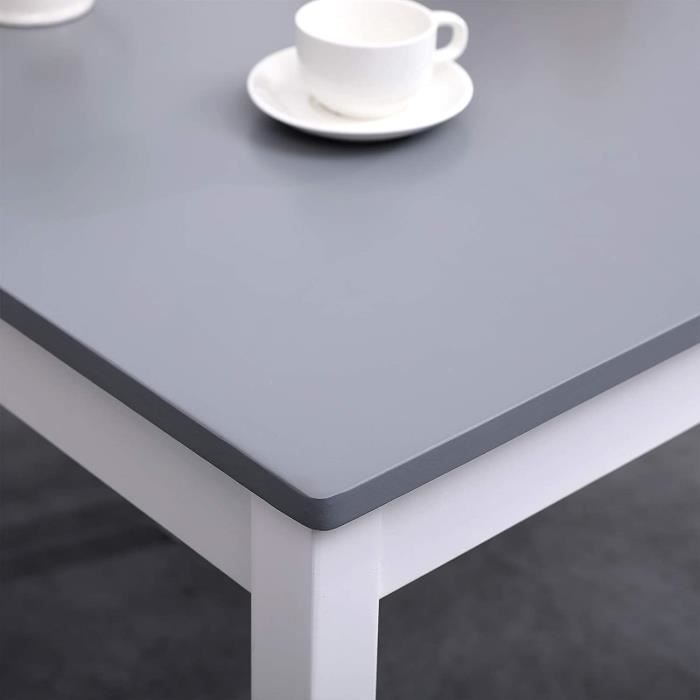 Conjunto sogeshome de 1,5 metro, com uma mesa e quatro cadeiras, ideal para cozinhas e restaurantes.