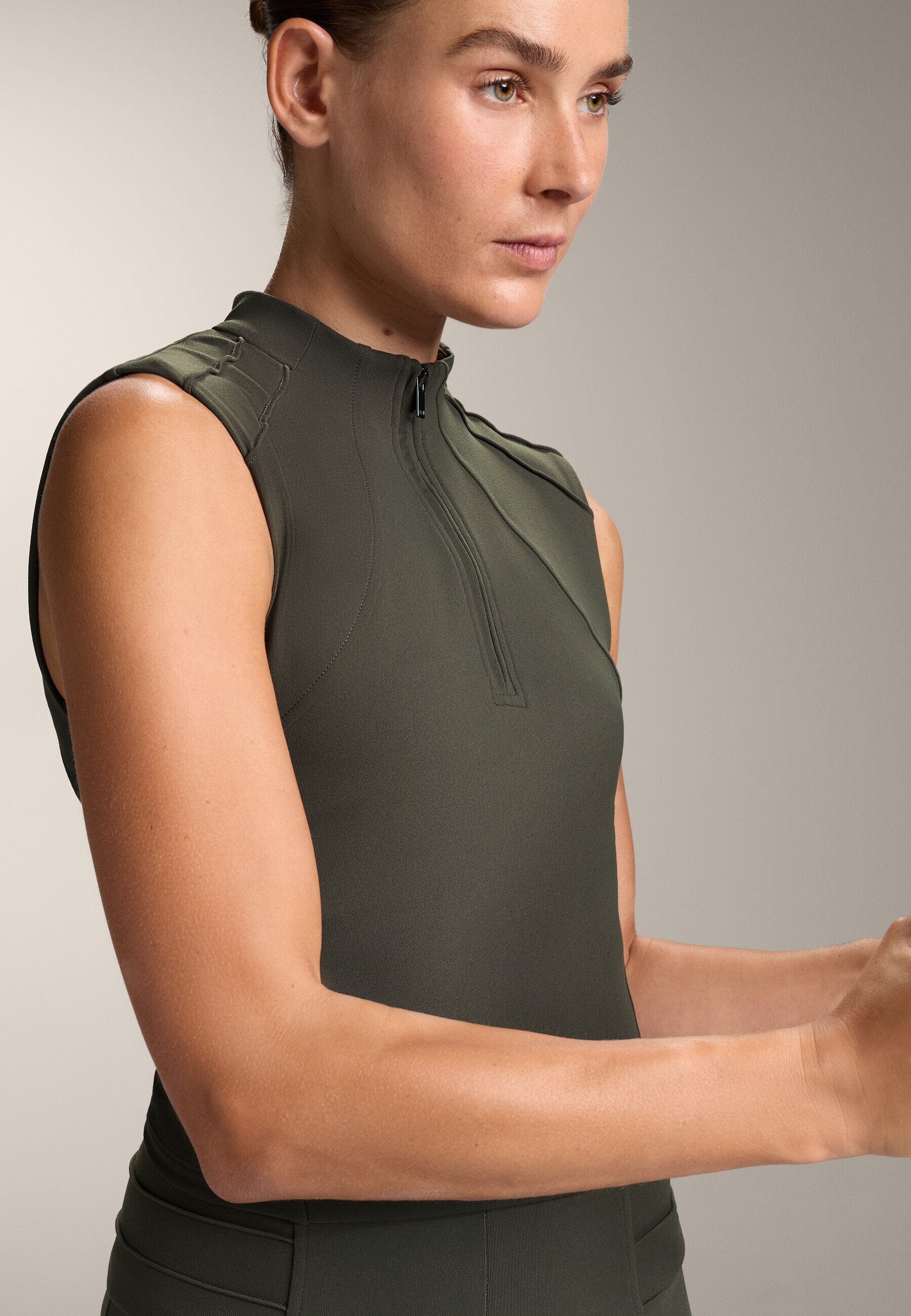 OYSHO EVERMOVE CREASE - Top - bruin