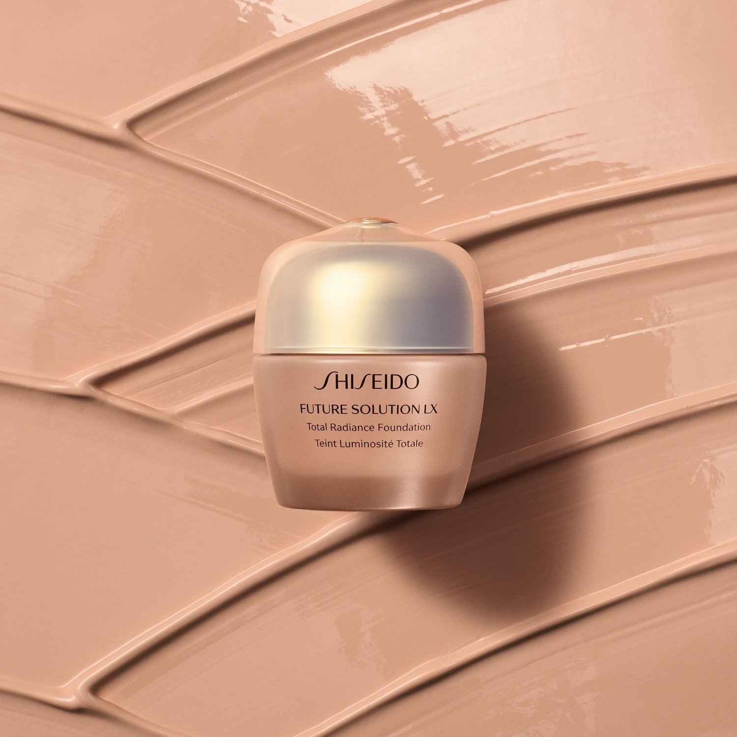 „Shiseido Foundation Future Solution LX Total Radiance“ makiažo pagrindas – 30 ml