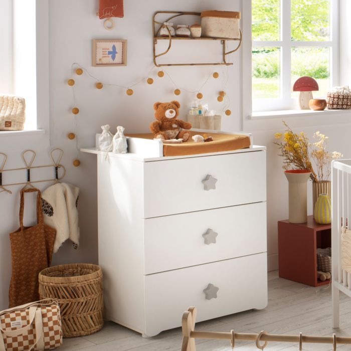 Complete Basic baby bedroom set, 120x60cm cot with bars, 3-drawer changing table and 2-door wardrobe - star knobs - BASIC