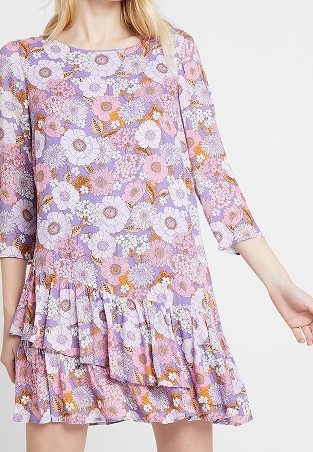 Luxe en koninklijke dagjurk - roze