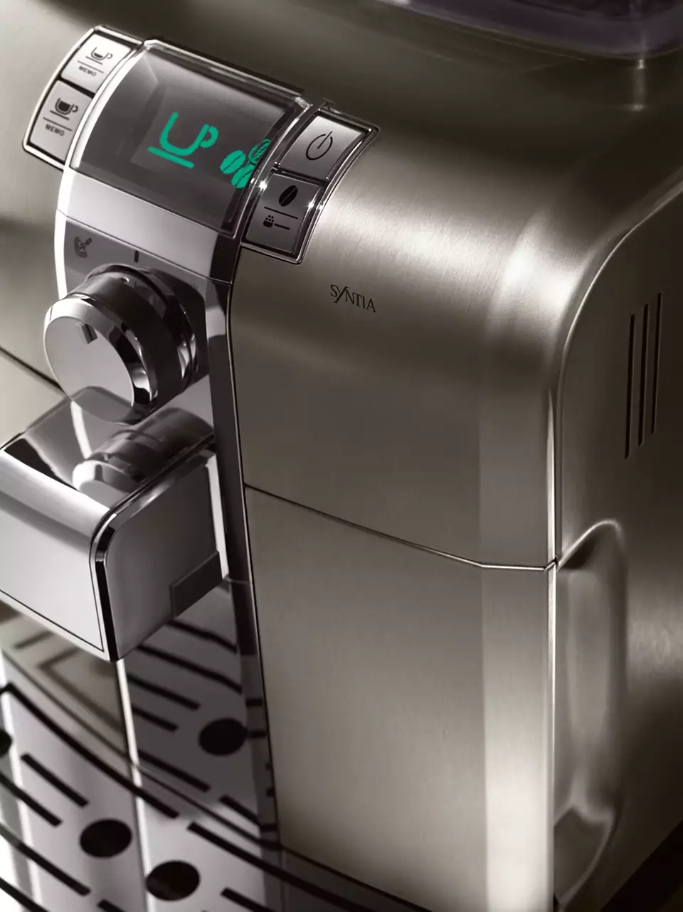 SUPERAUTOMATICKÝ ESPRESSO KÁVOVÁR