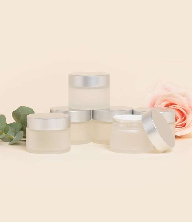 50 ml potjes van mat glas met matzilveren deksels (set van 6)