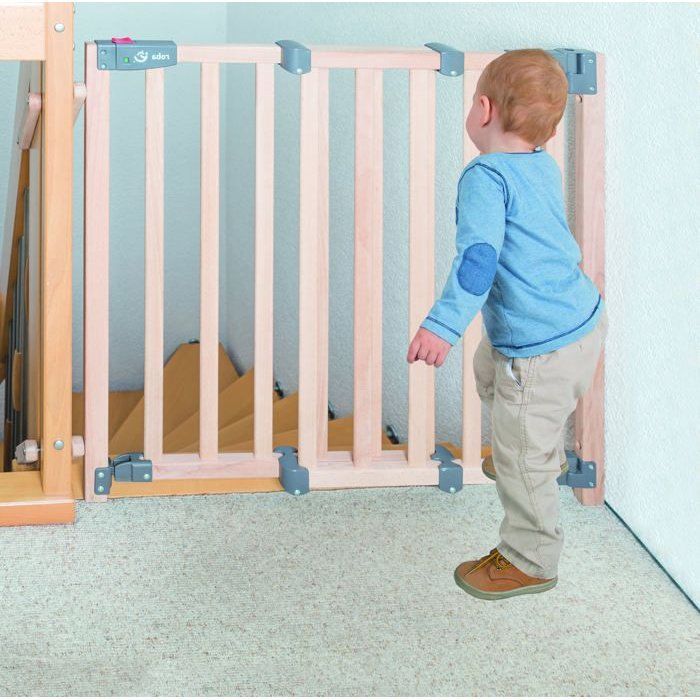 Barrera de seguridad infantil Safety Up para escaleras - ROBA - Ancho de 93,5 a 120,5 cm - Madera natural