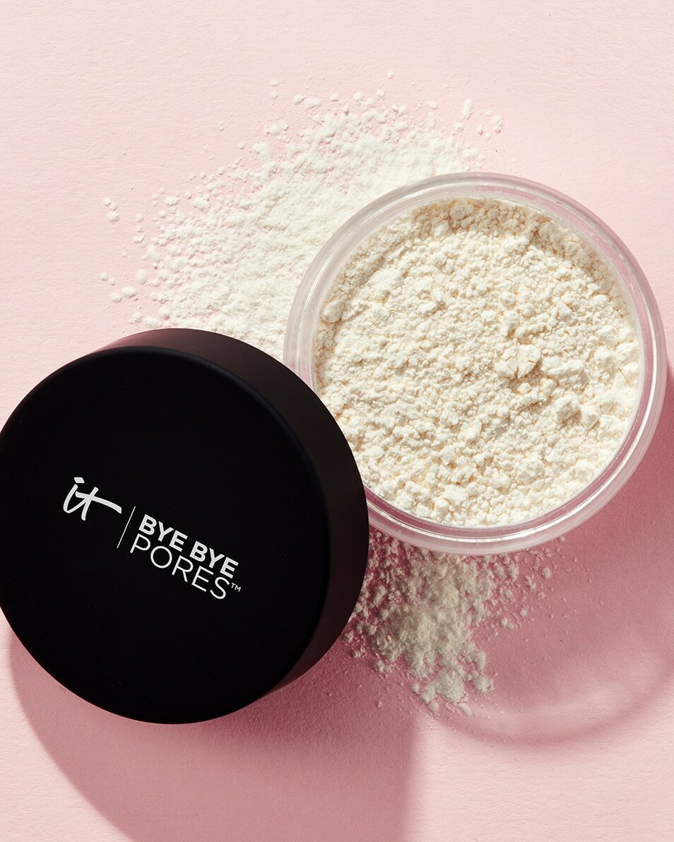 IT COSMETICS BYE BYE PORES LOOSE POWDER