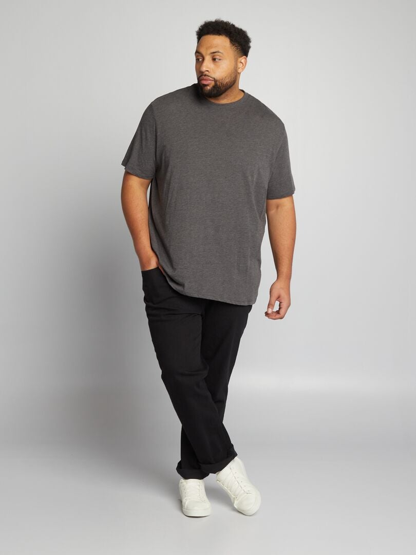 Calça jeans reta com 5 bolsos - Tamanho 34 - Preta