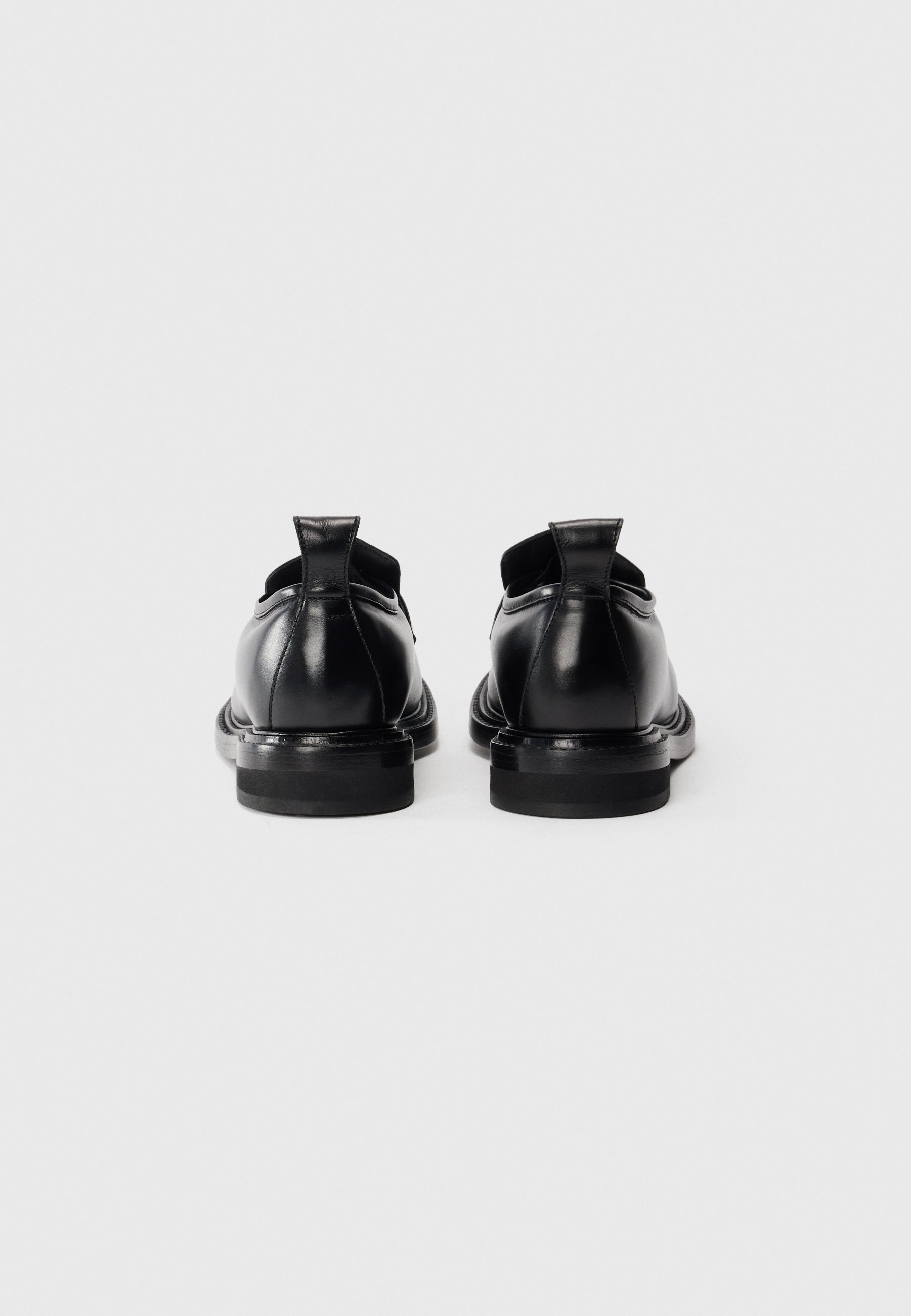 Mocassins MOSCHINO - noirs