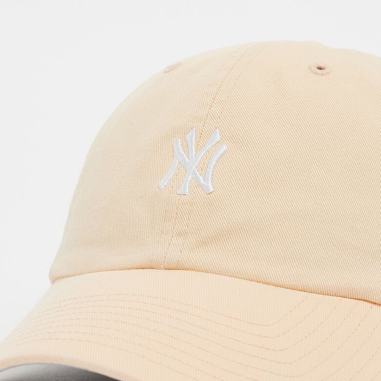47 Clean Up Base Runner MLB New York Yankees