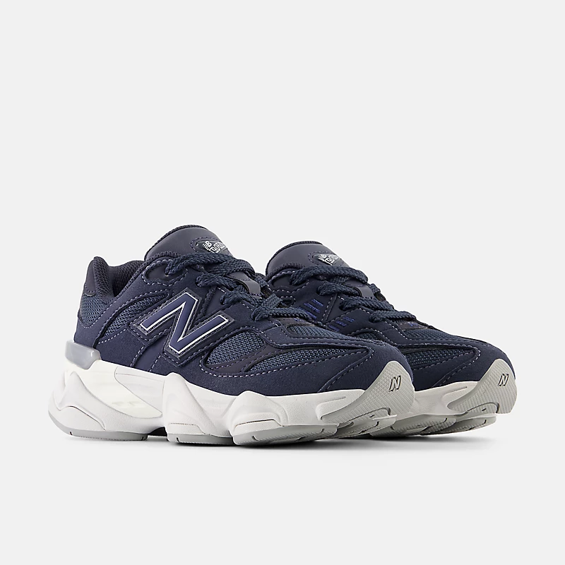 Baby 9060 - Eclipse mit NB Navy